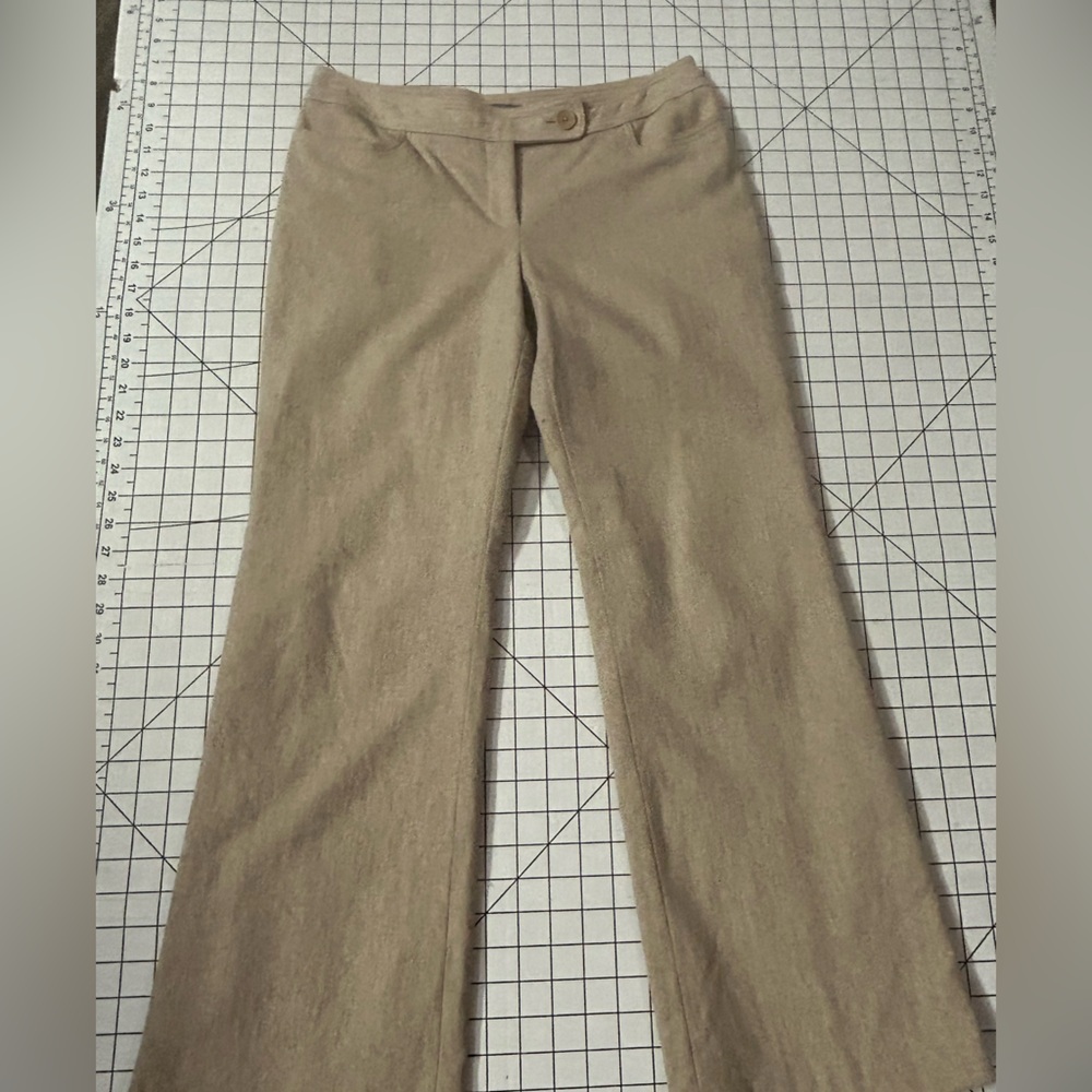 Ann Taylor 6P tan wool trousers‎